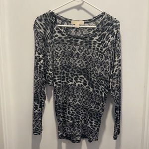 MK long sleeve